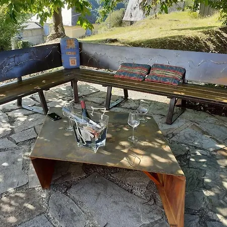 Ancienne Grange Renovee Chez Blazy Domek alpejski *